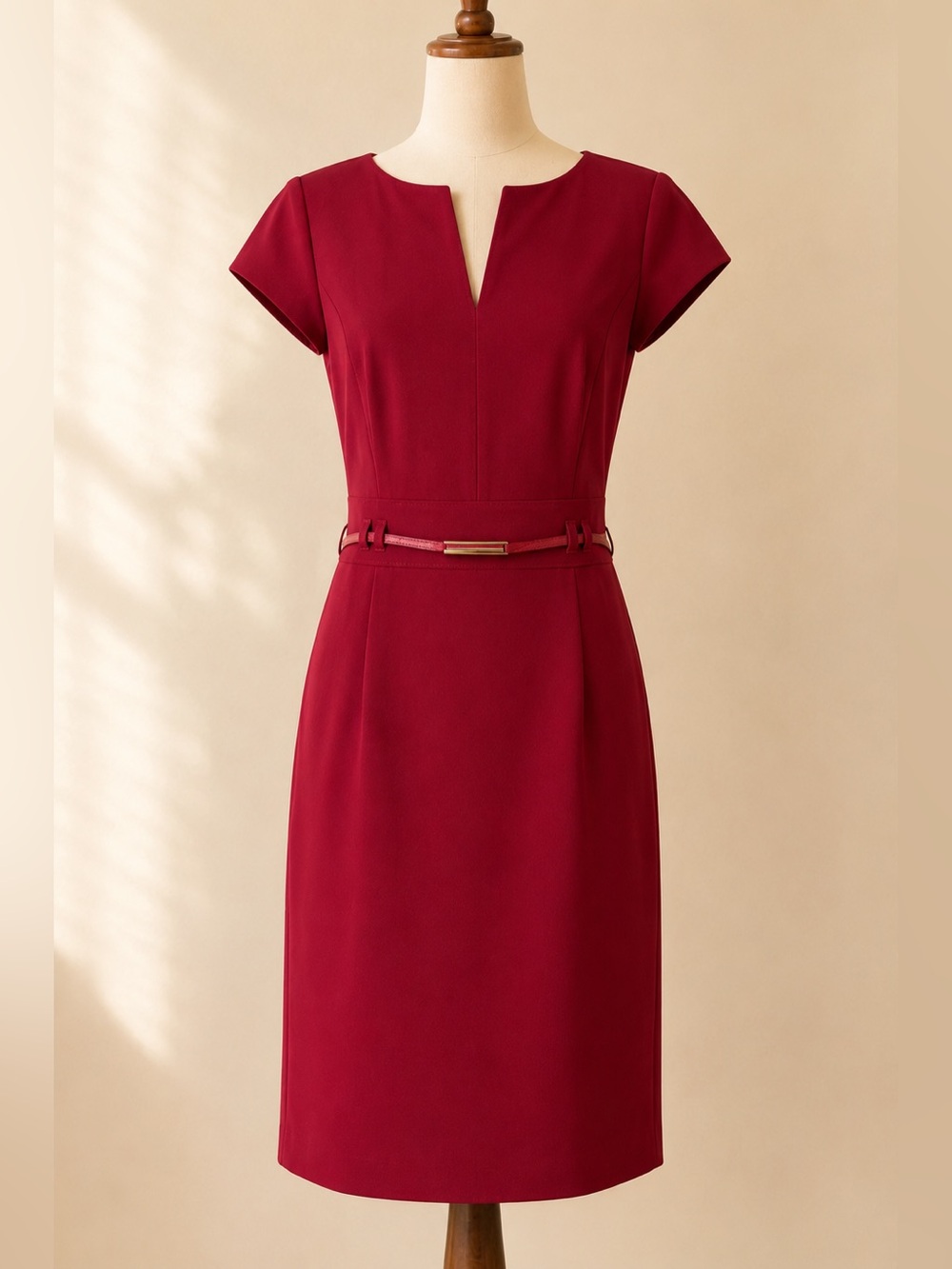 ANTONIO MELANI Merlot Red Notch-Neck Sheath Dress with Slim Belt